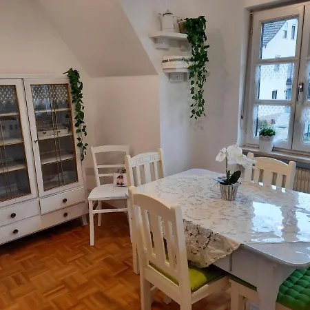 Ferienwohnung -main- Ruheplatz Am Wasser דירה